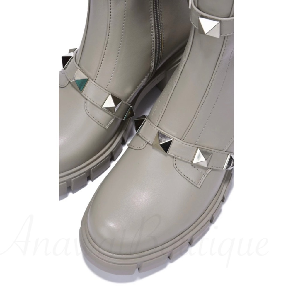 Harley Embellished Lug Sole Boot - Picture 7 of 8